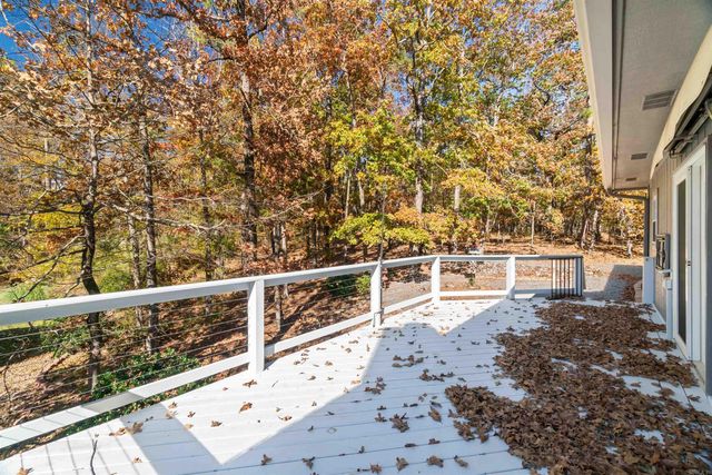 16 Gancho Way, Hot Springs Village, AR 71909