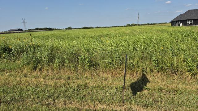 691 FARMER Road, Ennis, TX 75119