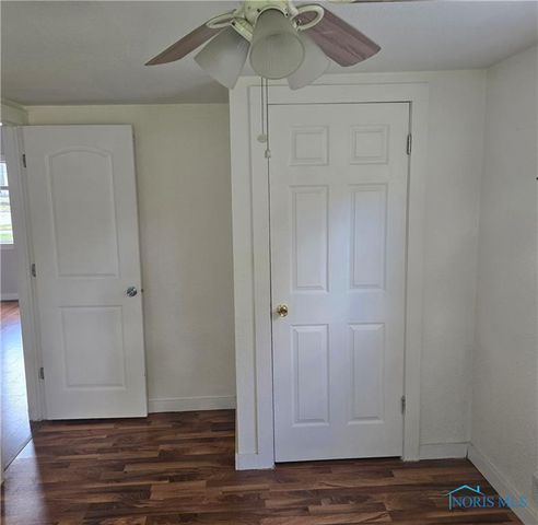 106 High Street, Liberty Center, OH 43532