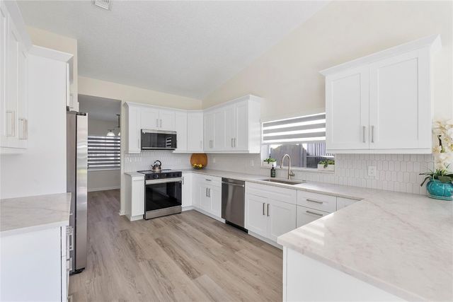 131 NW 187th Avenue, Pembroke Pines, FL 33029