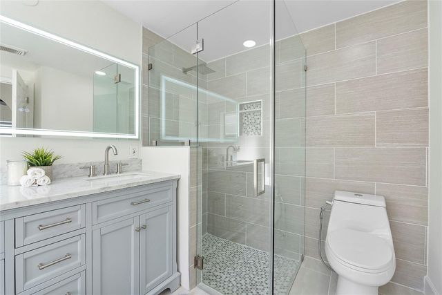 131 NW 187th Avenue, Pembroke Pines, FL 33029