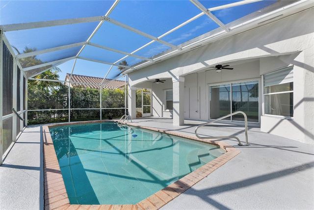 131 NW 187th Avenue, Pembroke Pines, FL 33029