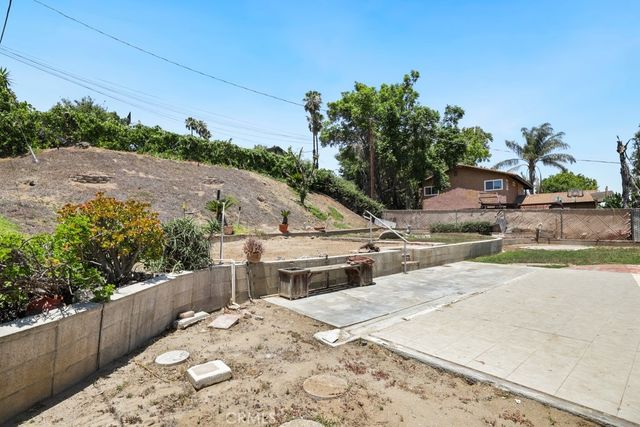 5485 Golden West Avenue, Jurupa Valley, CA 92509