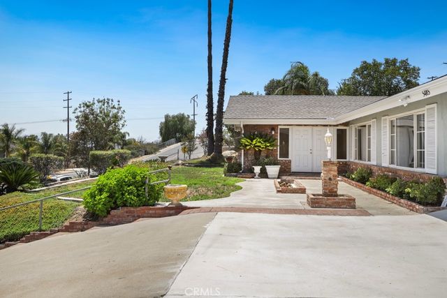 5485 Golden West Avenue, Jurupa Valley, CA 92509