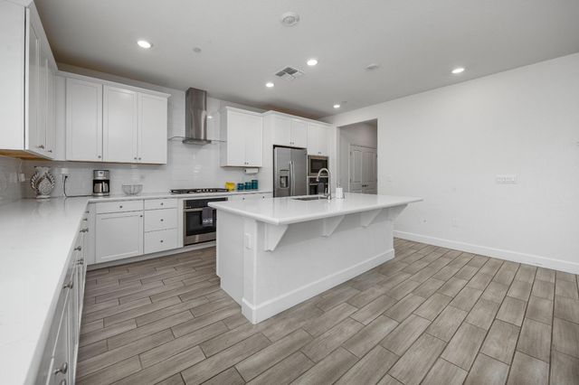 10933 Monomoy Way, Stockton, CA 95219