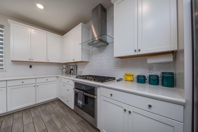 10933 Monomoy Way, Stockton, CA 95219