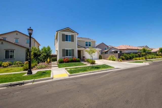 10933 Monomoy Way, Stockton, CA 95219