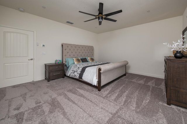 10933 Monomoy Way, Stockton, CA 95219