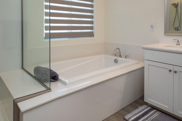 10933 Monomoy Way, Stockton, CA 95219