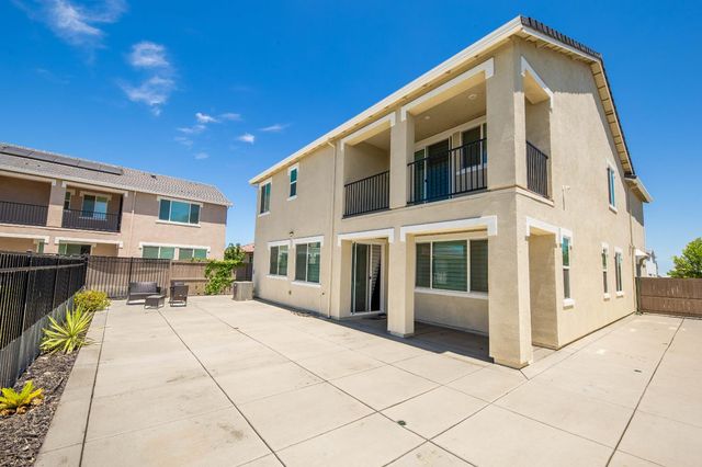 10933 Monomoy Way, Stockton, CA 95219