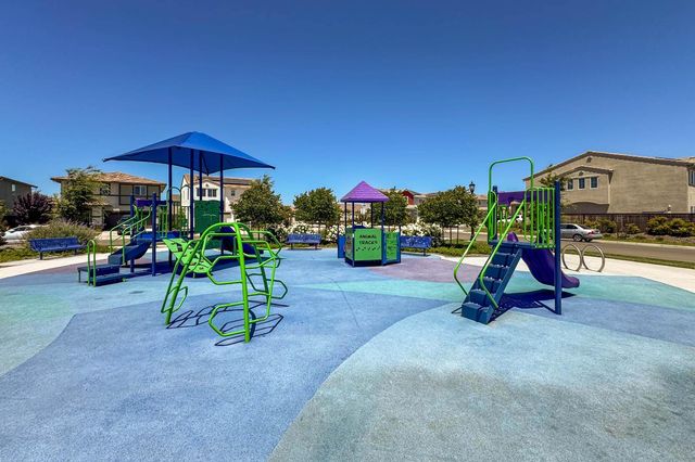 10933 Monomoy Way, Stockton, CA 95219