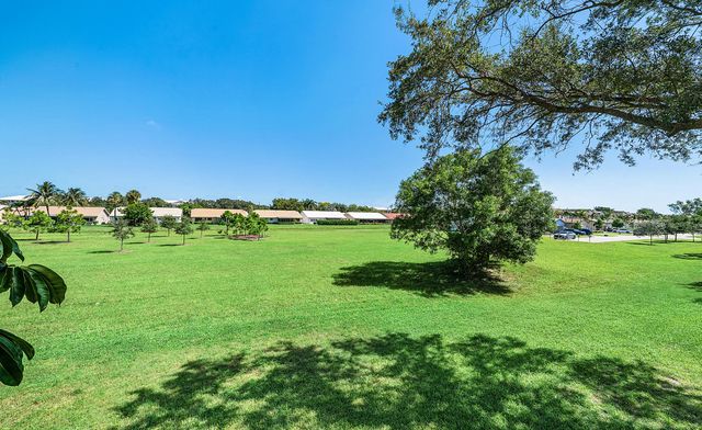 6300 La Costa Drive H, Boca Raton, FL 33433