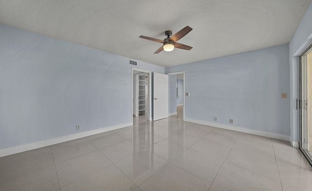 6300 La Costa Drive H, Boca Raton, FL 33433
