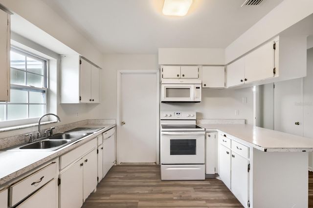 1252 GARRET AVENUE, Spring Hill, FL 34606