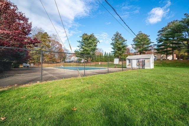 1 Drummer Rd A5, Acton, MA 01720