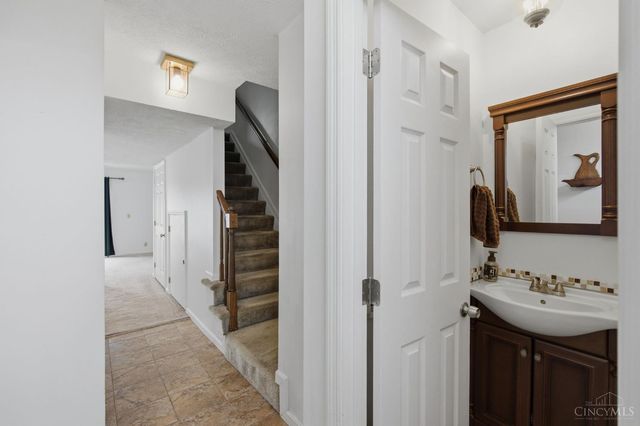 34 Banberry Trace, Union Twp, OH 45103