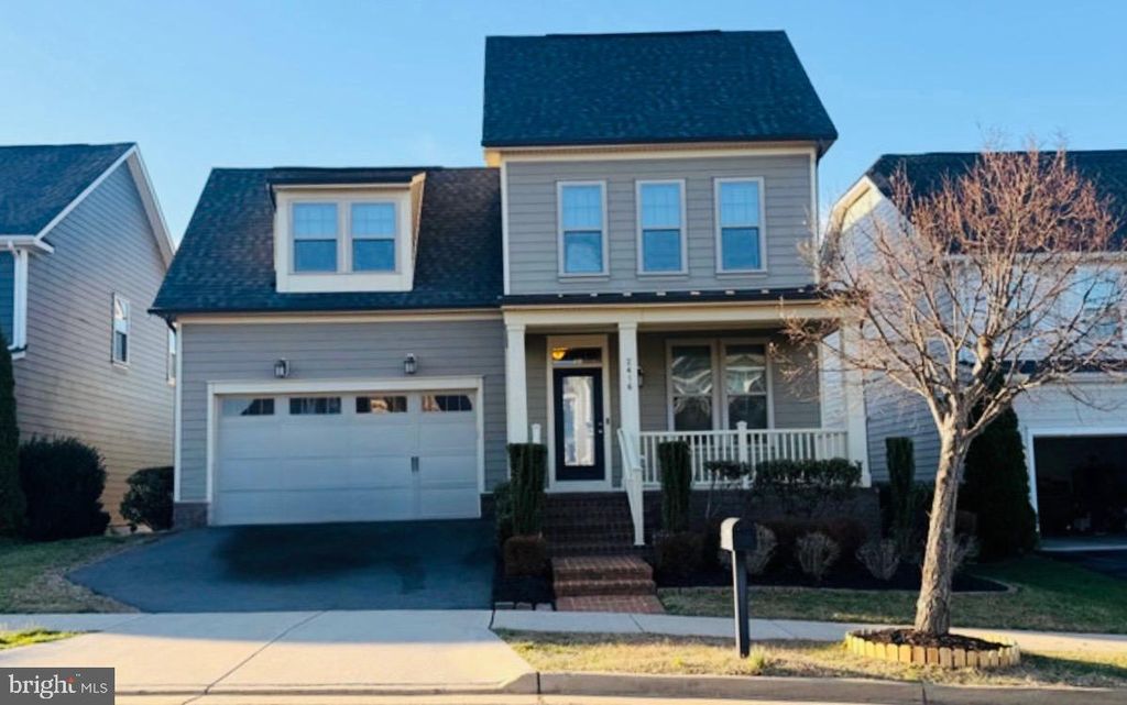 2416 GLOUSTER POINTE DR, Dumfries, VA 22026