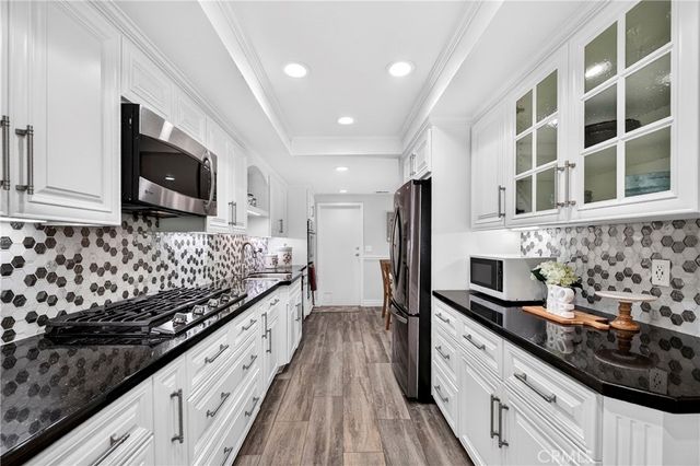9453 Friendly Woods Lane, Whittier, CA 90605