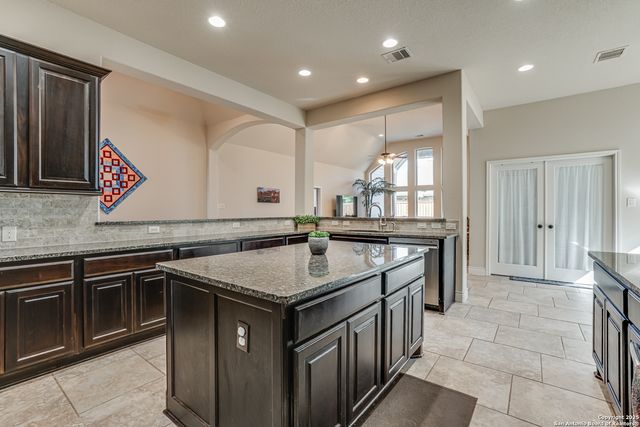 2160 MILL VALLEY, Seguin, TX 78155
