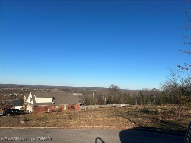 1176 Forrest Park, Greenwood, AR 72936