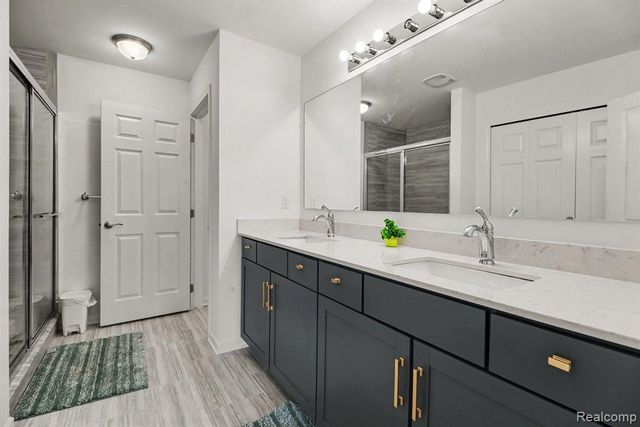 20847 Calabrese Drive, South Lyon, MI 48178