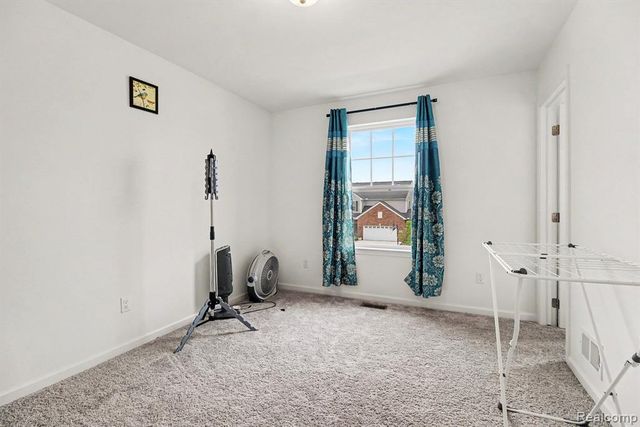 20847 Calabrese Drive, South Lyon, MI 48178