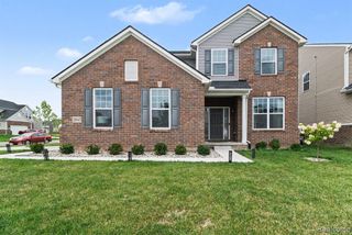 20847 Calabrese Drive, South Lyon, MI 48178