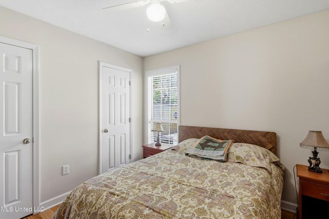 72 Lamplighter Road, Pearl, MS 39208