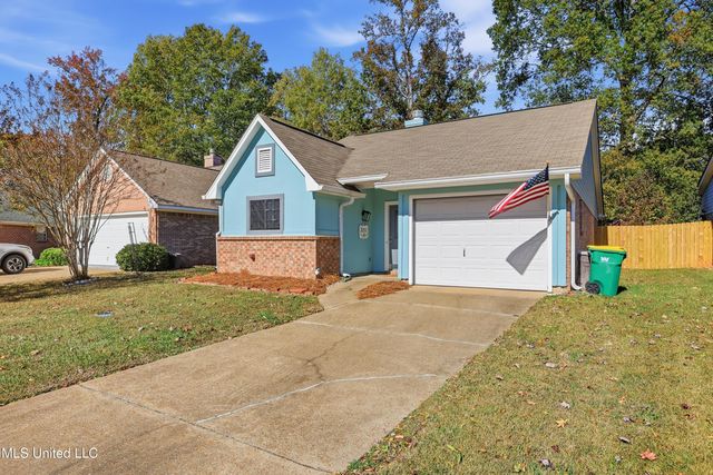 72 Lamplighter Road, Pearl, MS 39208