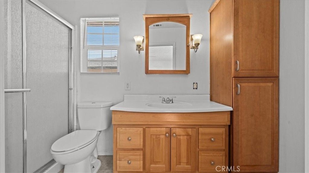 Image 19 of property listing at 14071 Quinnault Road, Apple Valley, CA 92307