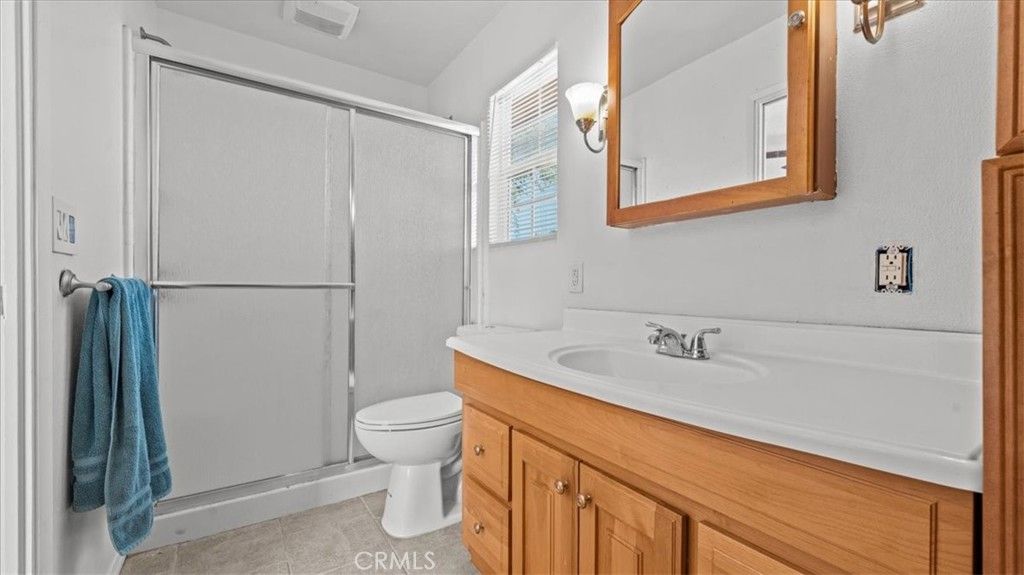 Image 20 of property listing at 14071 Quinnault Road, Apple Valley, CA 92307