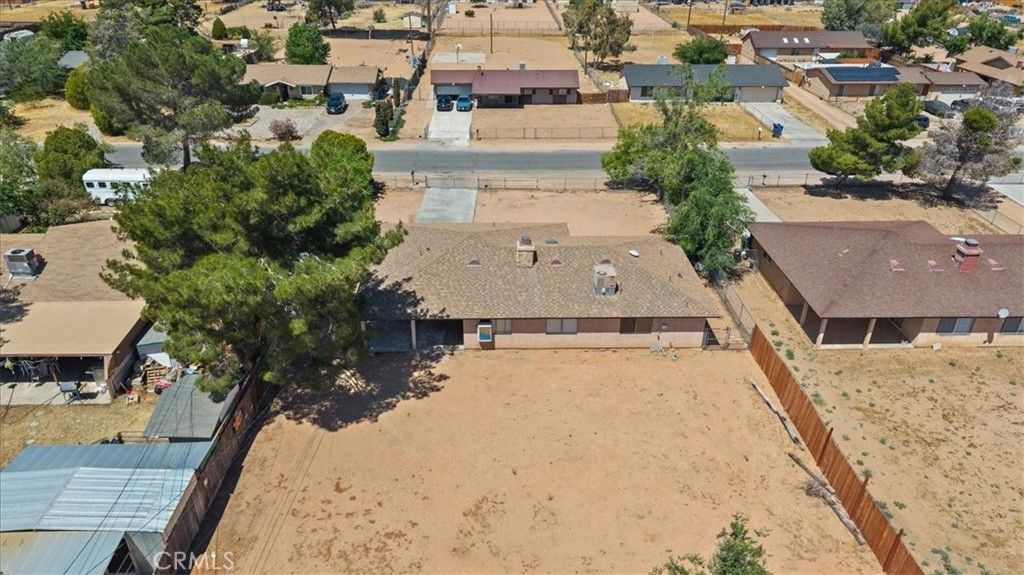 Image 32 of property listing at 14071 Quinnault Road, Apple Valley, CA 92307