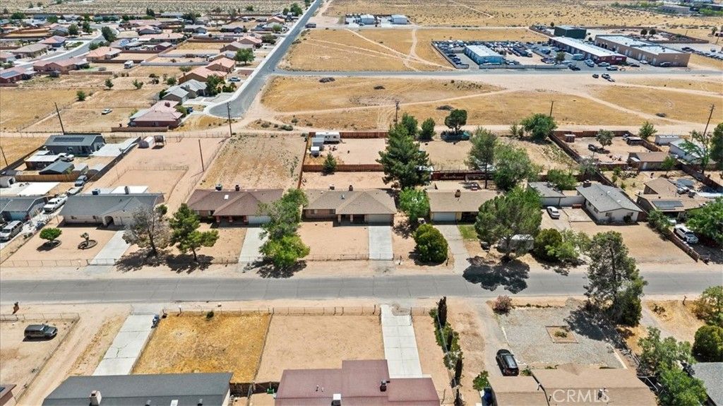 Image 36 of property listing at 14071 Quinnault Road, Apple Valley, CA 92307