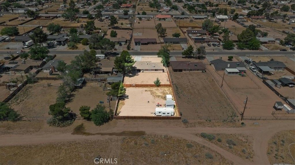 Image 39 of property listing at 14071 Quinnault Road, Apple Valley, CA 92307