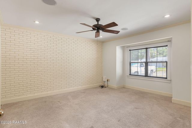1321 W Saint Mary Boulevard, Lafayette, LA 70506