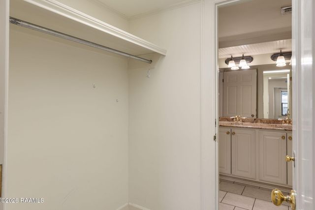 1321 W Saint Mary Boulevard, Lafayette, LA 70506