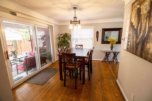1440 Vernier Road, Grosse Pointe Woods, MI 48236