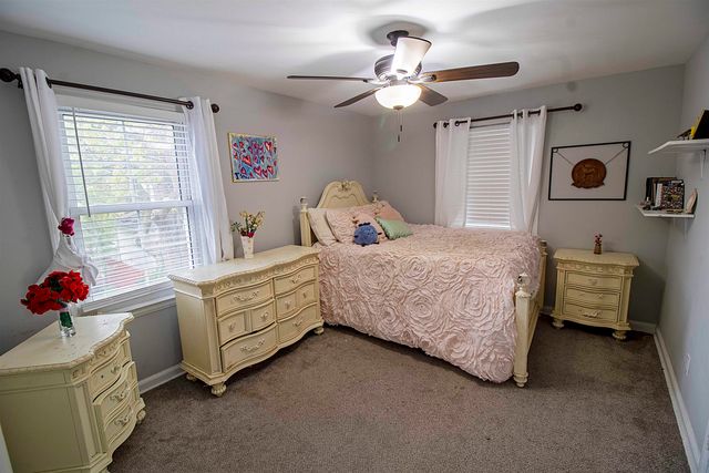 1440 Vernier Road, Grosse Pointe Woods, MI 48236