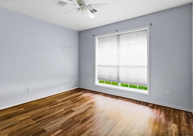 6 Lost Forest, Trinity, TX 75862