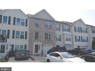 144 VERSAILLES CT, Newark, DE 19702