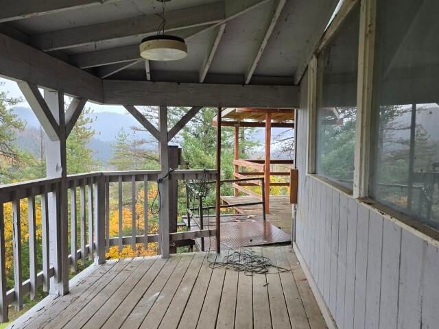 113 Top Of The Grade Road, Douglas City, CA 96024