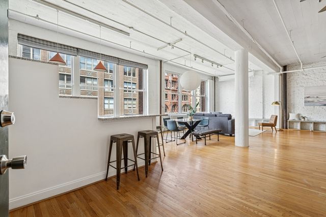 727 S DEARBORN Street 510, Chicago, IL 60605