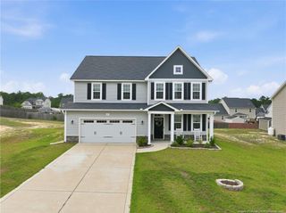 41 Silk Oak Drive, Bunnlevel, NC 28323