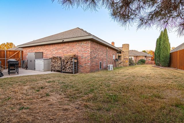 2009 Brentwood Dr, Midland, TX 79707
