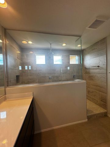 7053 W Oberlin Way, Peoria, AZ 85383