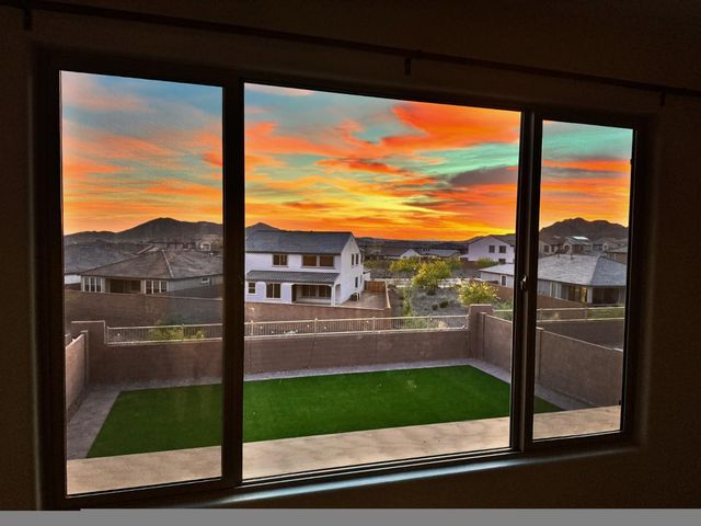 7053 W Oberlin Way, Peoria, AZ 85383