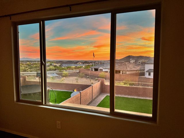 7053 W Oberlin Way, Peoria, AZ 85383