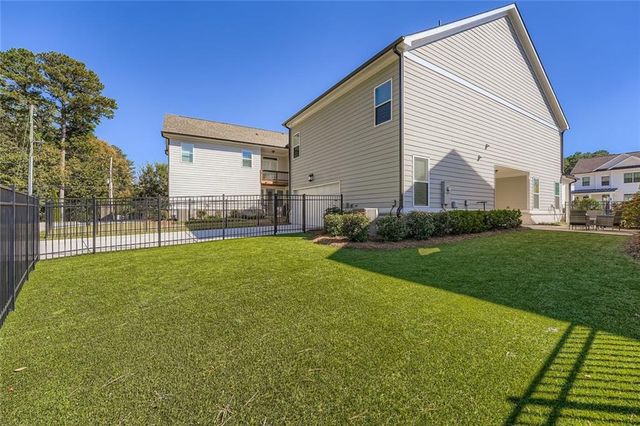 1119 Bennett Creek Overlook, Suwanee, GA 30024