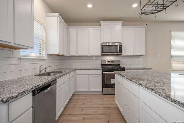 618 Bronze Stream, Cibolo, TX 78108