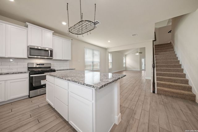 618 Bronze Stream, Cibolo, TX 78108